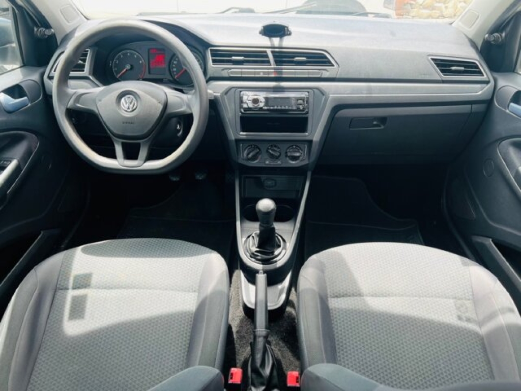 VOLKSWAGEN VOYAGE