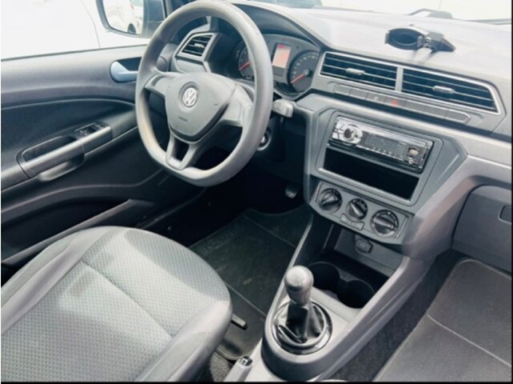 VOLKSWAGEN VOYAGE