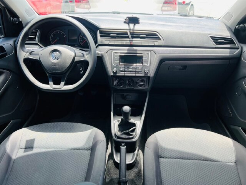 VOLKSWAGEN GOL