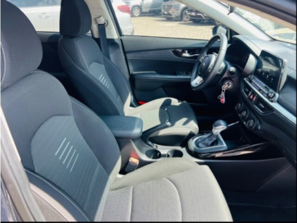 KIA CERATO