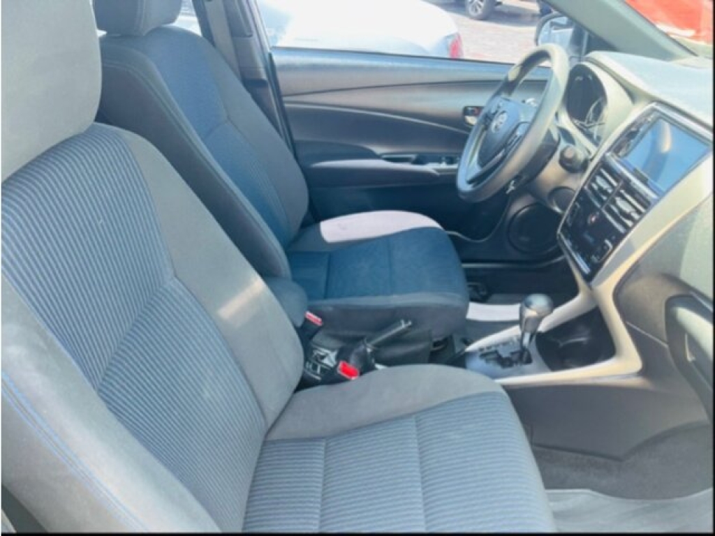 TOYOTA Yaris Hatch