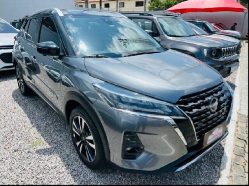 NISSAN KICKS
