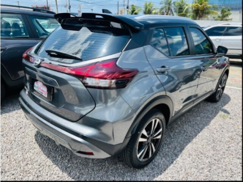 NISSAN KICKS