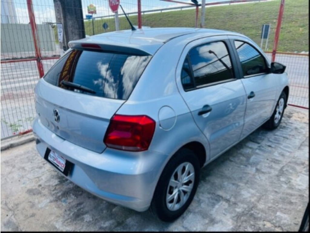 VOLKSWAGEN GOL