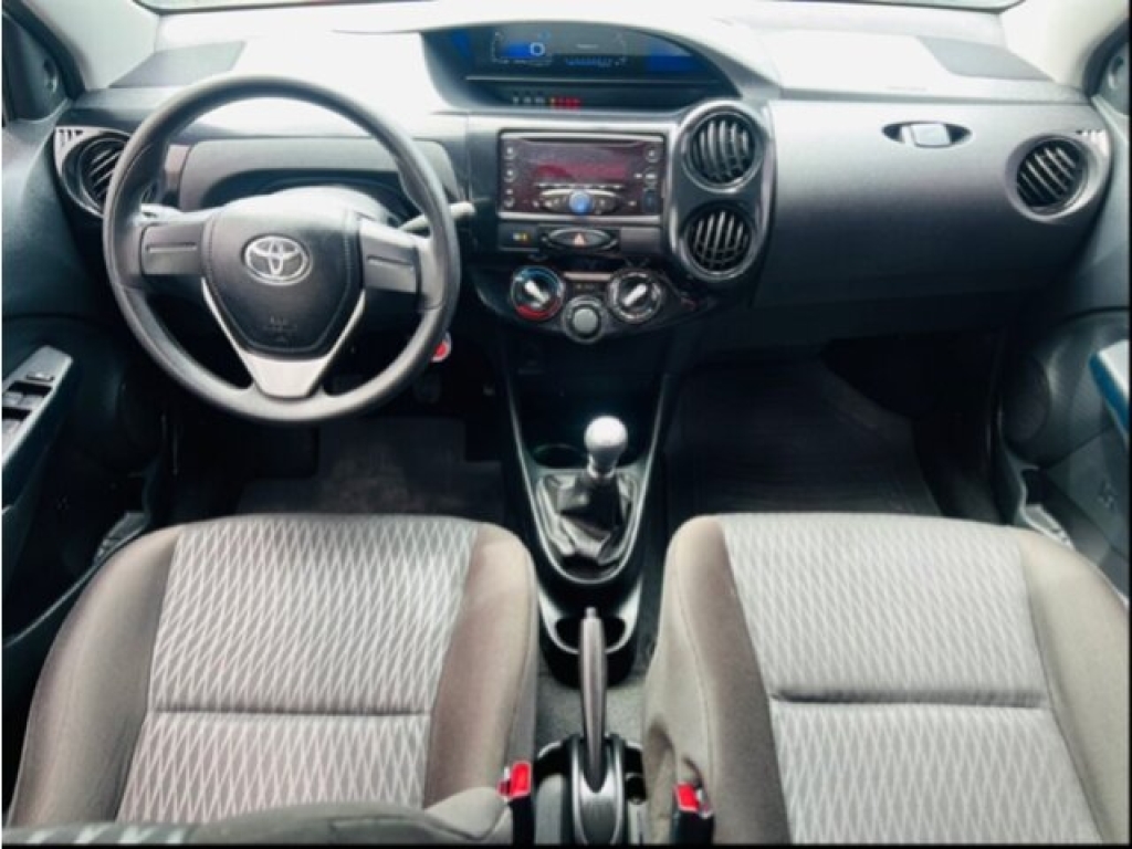 TOYOTA Etios Sedan