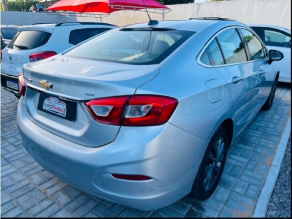 CHEVROLET CRUZE