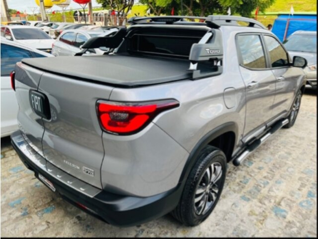 FIAT TORO