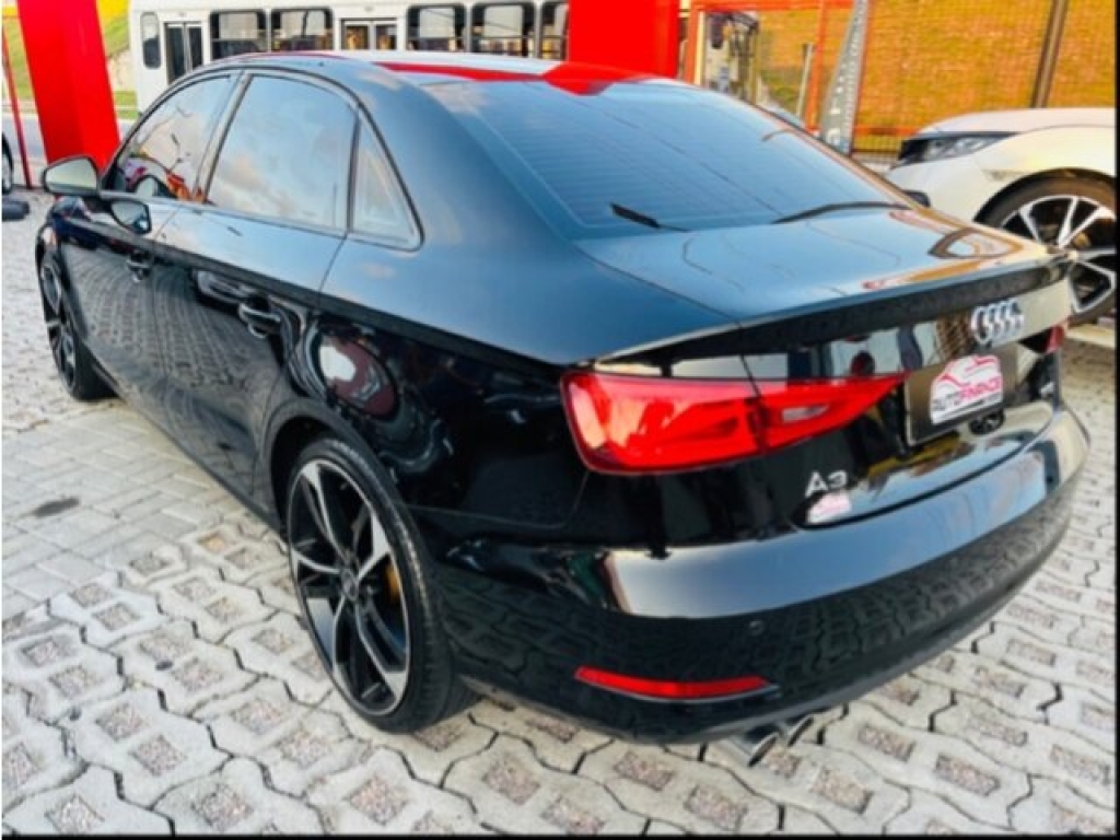 AUDI A3 Sedan