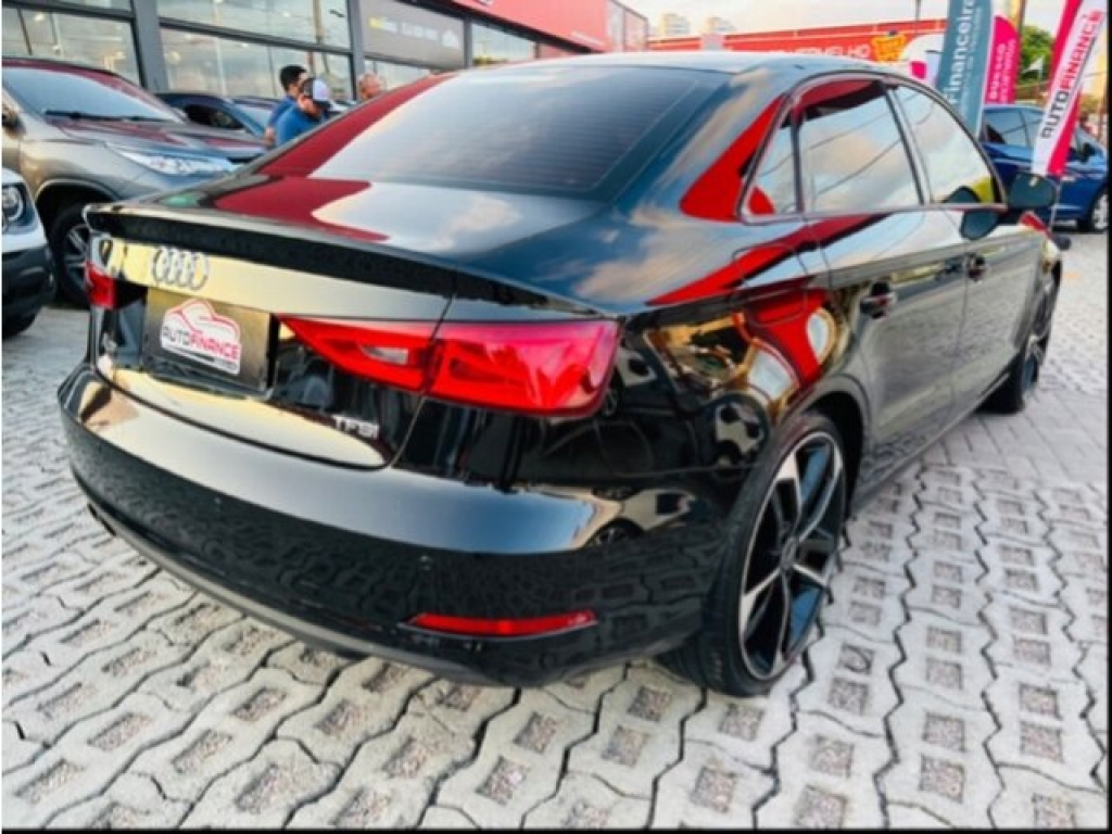 AUDI A3 Sedan